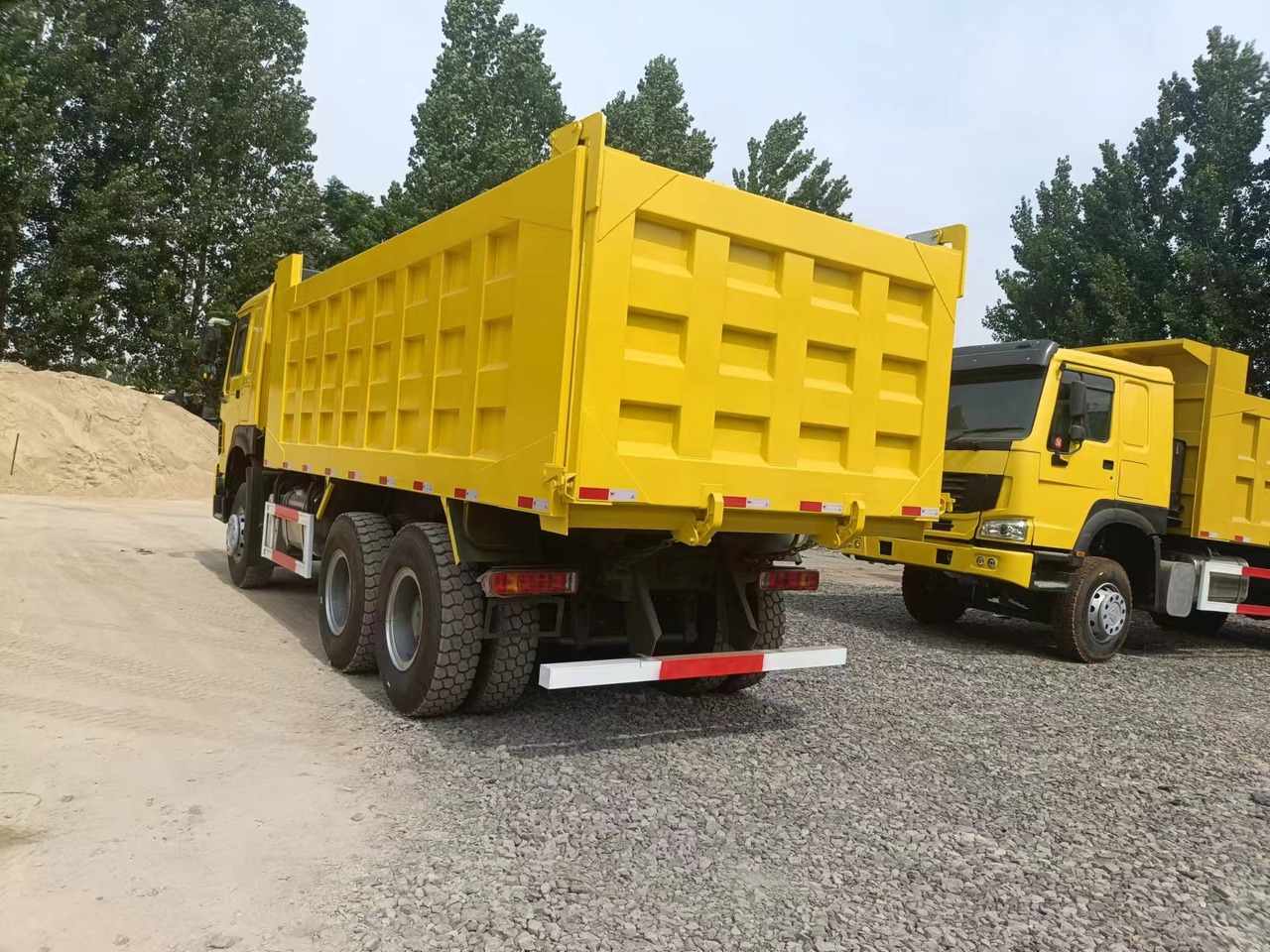 Nový Sklápač SINOTRUK HOWO: obrázok 8 Nový Sklápač SINOTRUK HOWO: obrázok 8