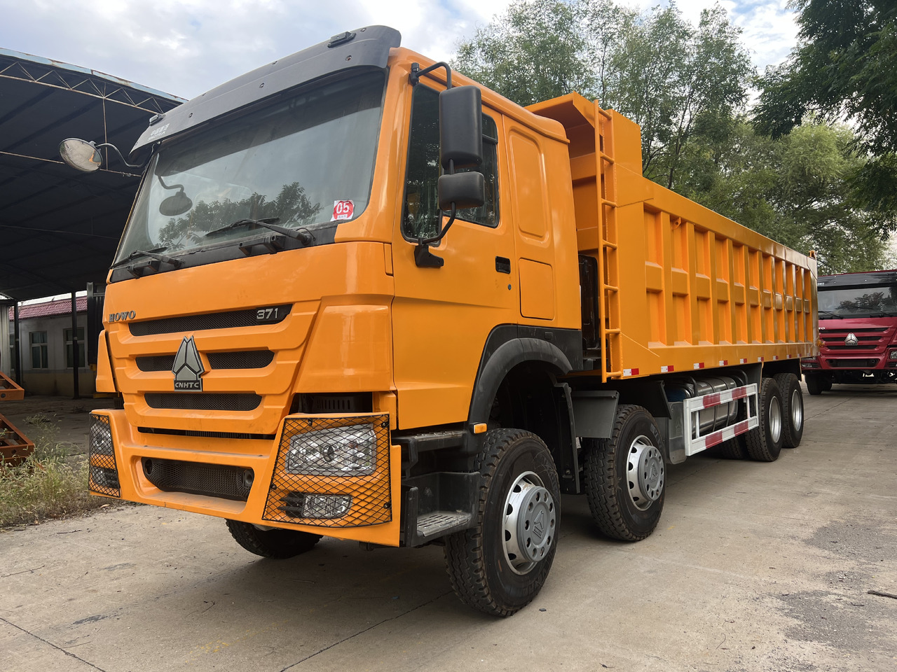 SINOTRUK Howo - Sklápač: obrázok 2 SINOTRUK Howo - Sklápač: obrázok 2