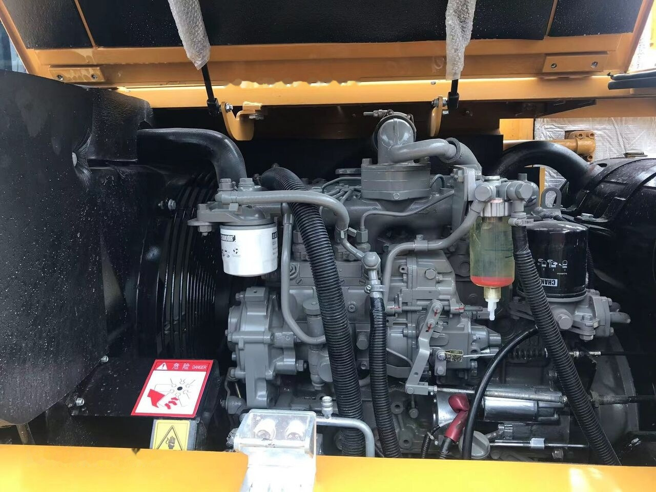 Mini rýpadlo Sany SY75C: obrázok 13