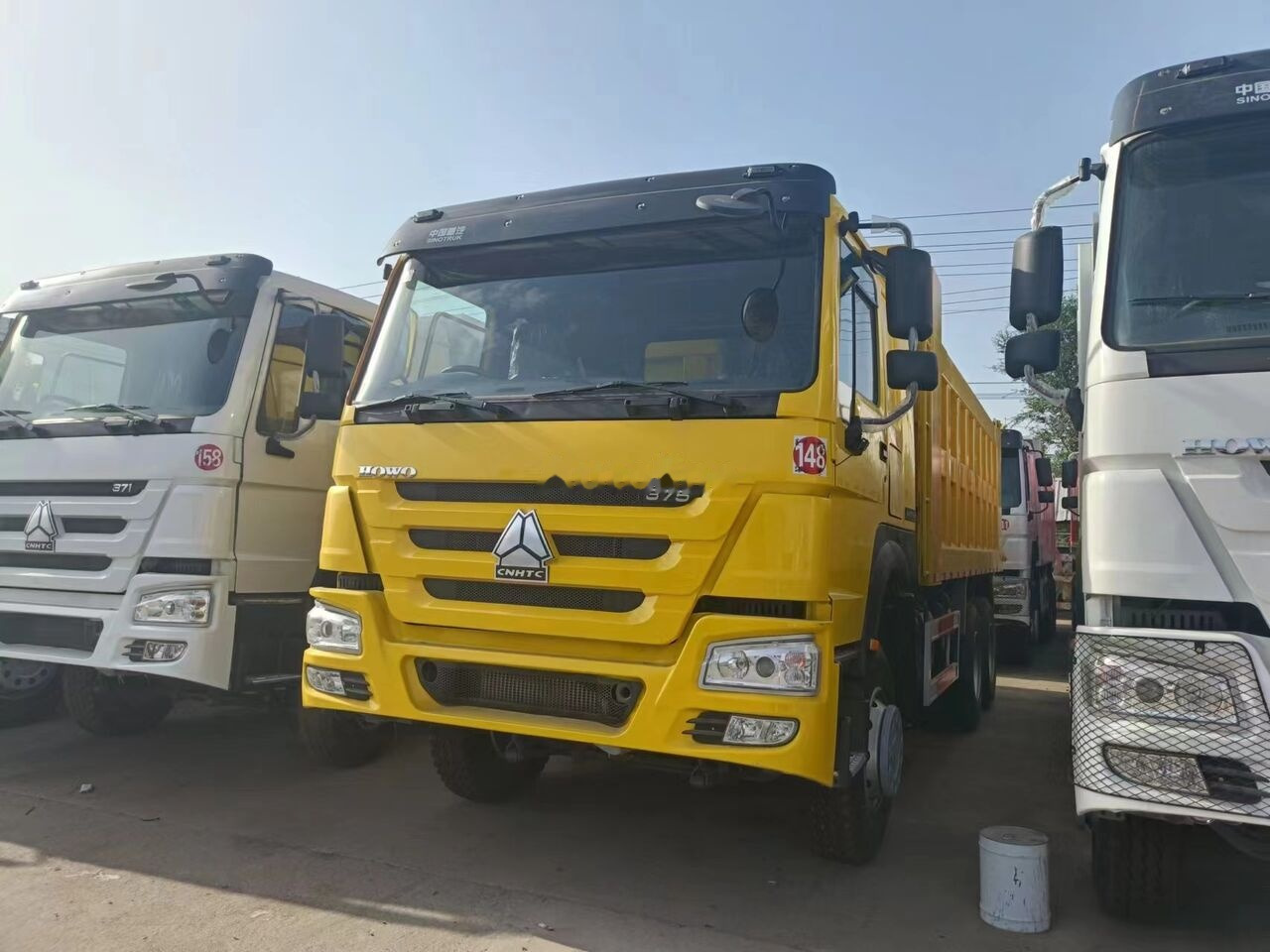 Sinotruk Howo 375 - Sklápač: obrázok 4 Sinotruk Howo 375 - Sklápač: obrázok 4