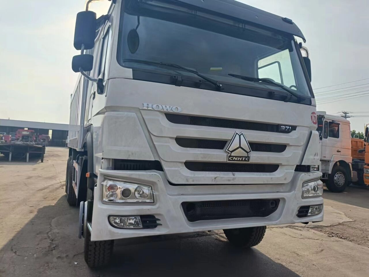 Sinotruk Howo 6*4 - Sklápač: obrázok 4 Sinotruk Howo 6*4 - Sklápač: obrázok 4