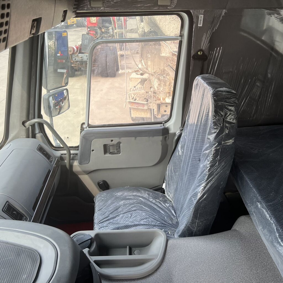 Sinotruk Howo - Sklápač: obrázok 4 Sinotruk Howo - Sklápač: obrázok 4