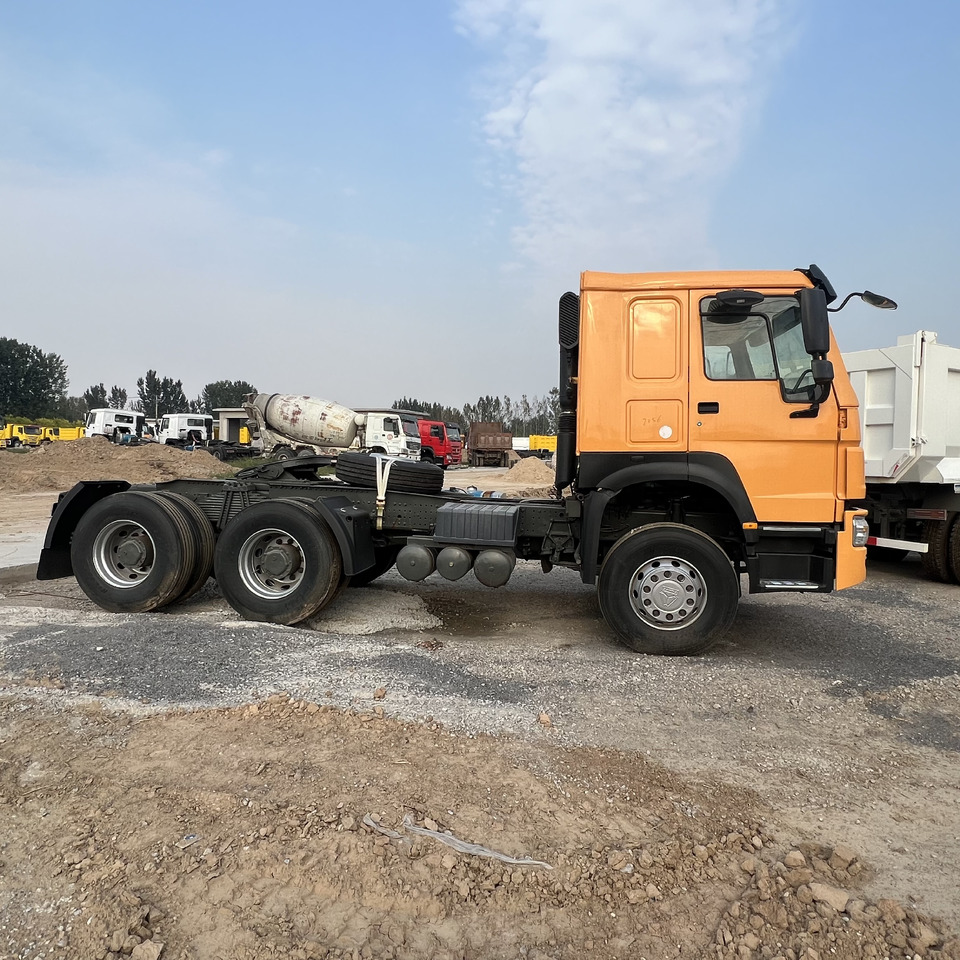 SINOTRUK HOWO - Ťahač: obrázok 3 SINOTRUK HOWO - Ťahač: obrázok 3