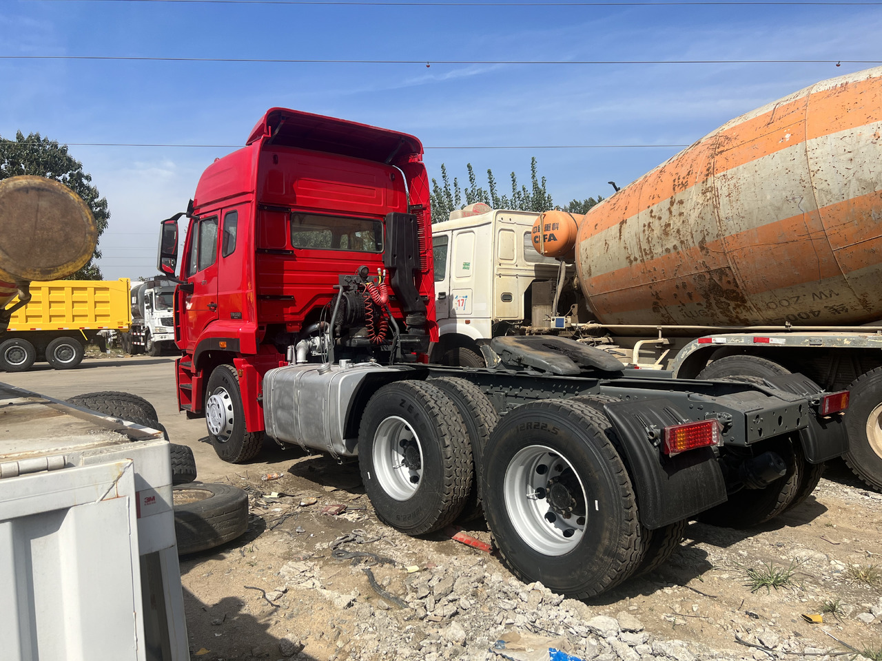 Ťahač SINOTRUK HOWO trailer head: obrázok 7