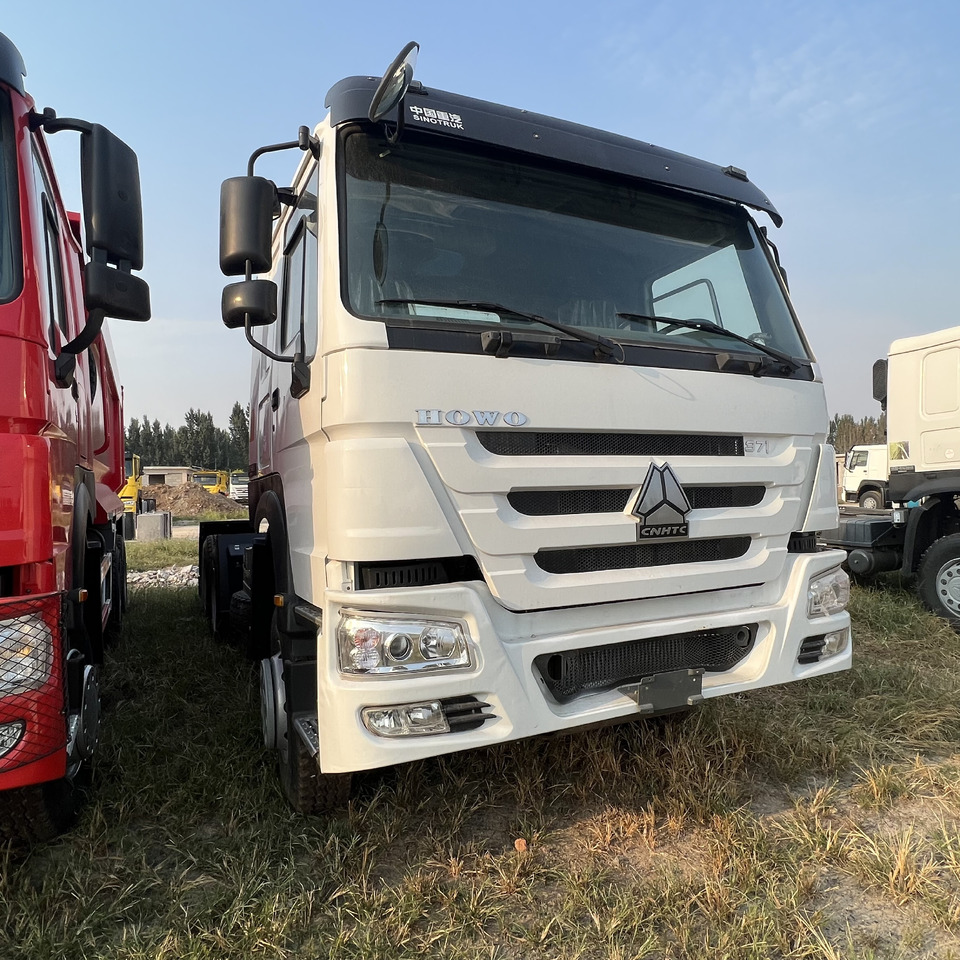 SINOTRUK HOWO tralier head - Ťahač: obrázok 4 SINOTRUK HOWO tralier head - Ťahač: obrázok 4