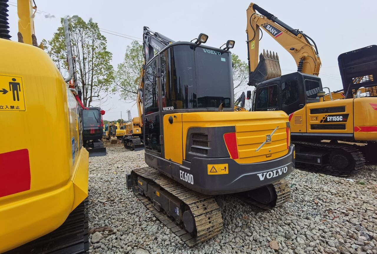 Volvo EC60D - Mini rýpadlo: obrázok 3 Volvo EC60D - Mini rýpadlo: obrázok 3