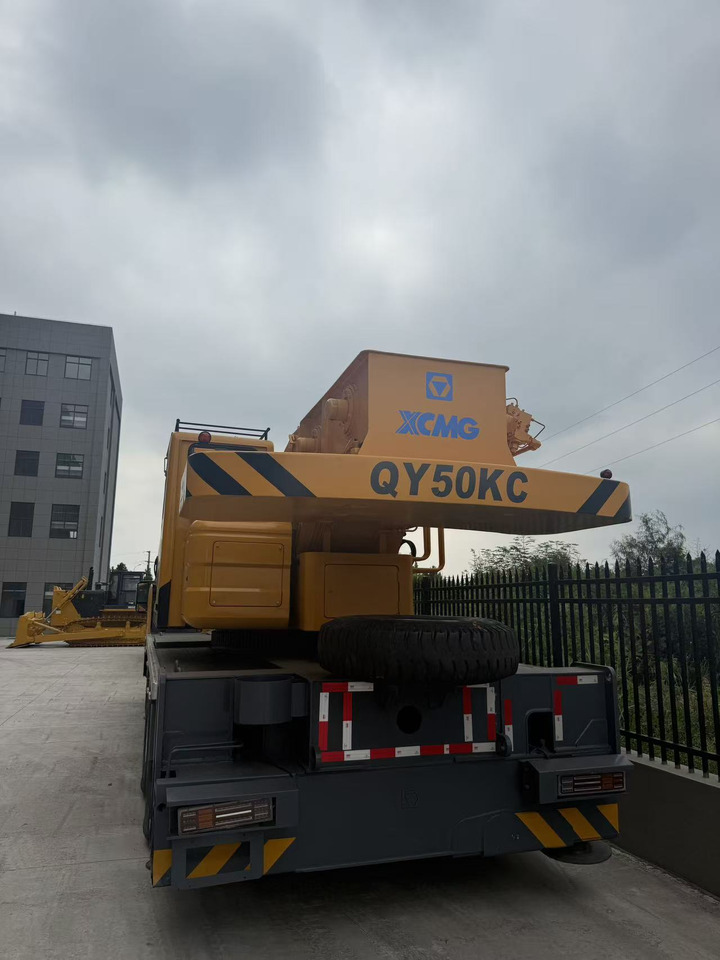 XCMG QY50KC - Auto s hydraulickou rukou: obrázok 4 XCMG QY50KC - Auto s hydraulickou rukou: obrázok 4