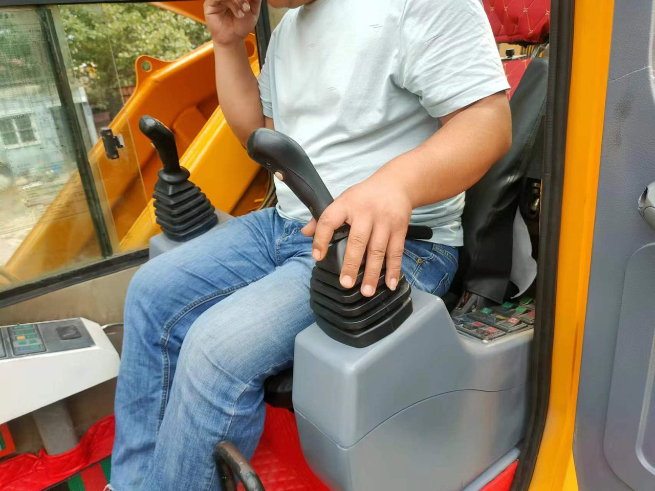XCMG QY70K - Autožeriav: obrázok 5 XCMG QY70K - Autožeriav: obrázok 5