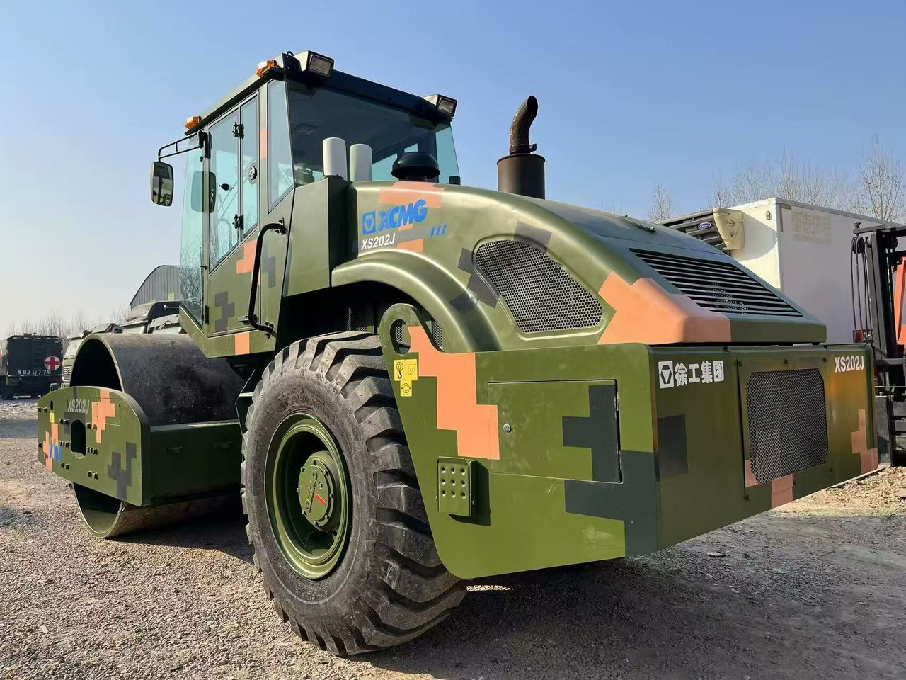 XCMG XS202J - Cestný valec: obrázok 3 XCMG XS202J - Cestný valec: obrázok 3