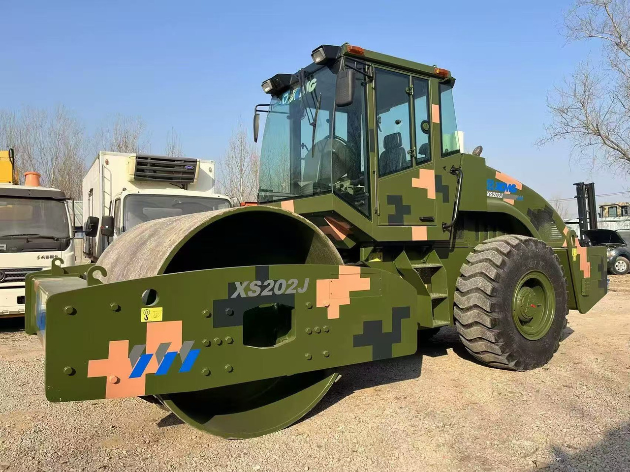 XCMG XS202J - Cestný valec: obrázok 1 XCMG XS202J - Cestný valec: obrázok 1