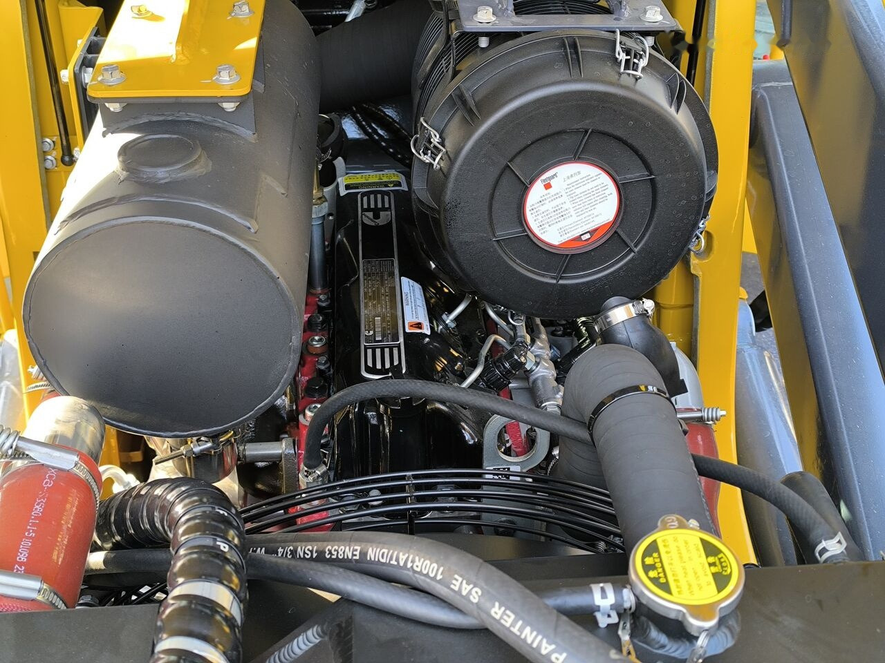 Nový Rýpadlo-nakladač XCMG XT870K: obrázok 12