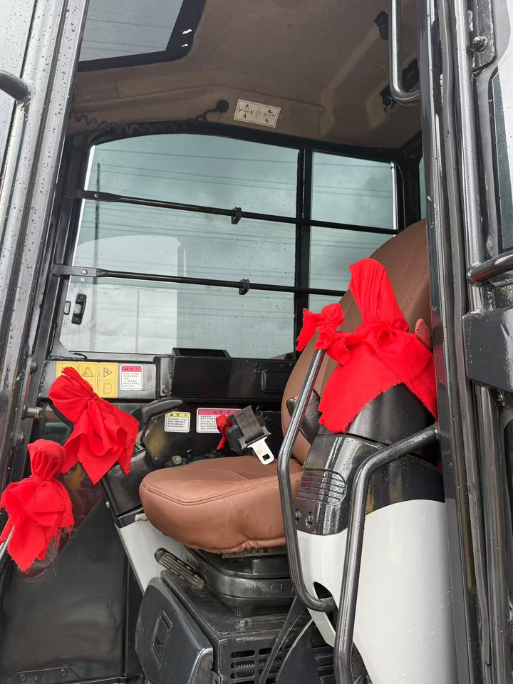 YANMAR VIO80 - Mini rýpadlo: obrázok 3 YANMAR VIO80 - Mini rýpadlo: obrázok 3