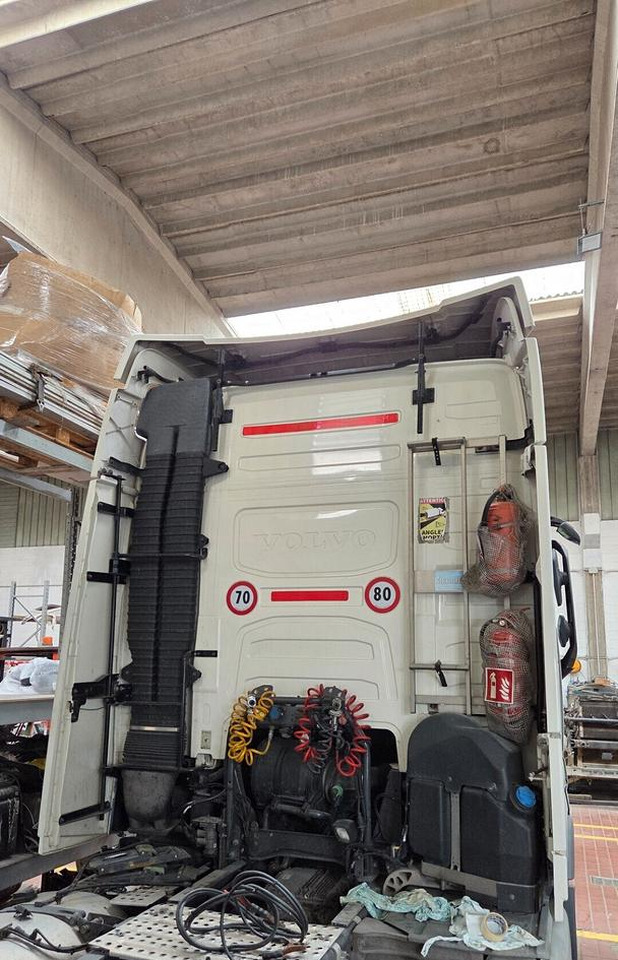 Cabina Volvo FH460 Alta Globetrotter - Kabína pre Nákladné auto: obrázok 1 Cabina Volvo FH460 Alta Globetrotter - Kabína pre Nákladné auto: obrázok 1