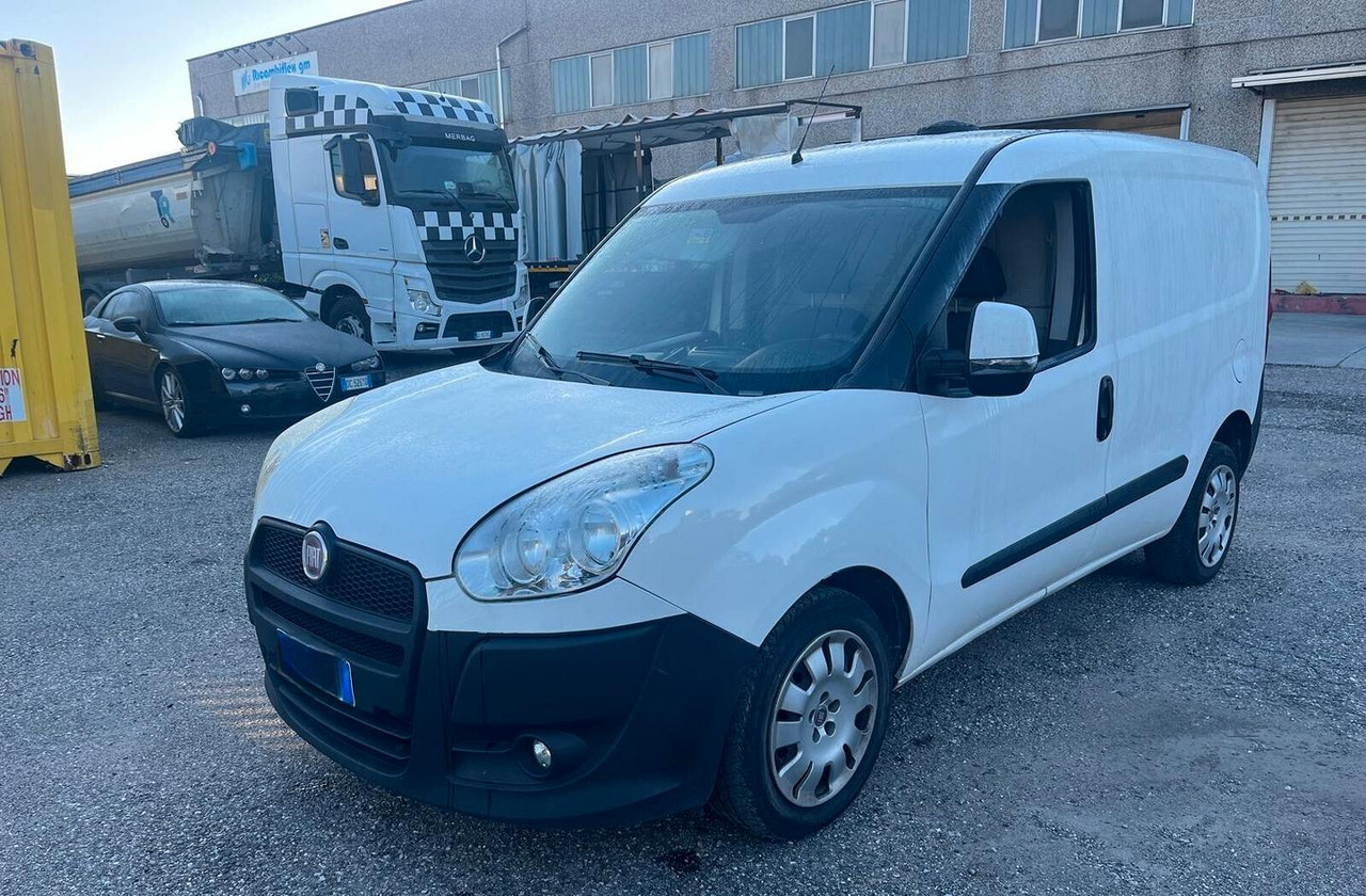 Fiat Doblò 1.3 Multijet 135 cv - Malá dodávka: obrázok 1 Fiat Doblò 1.3 Multijet 135 cv - Malá dodávka: obrázok 1