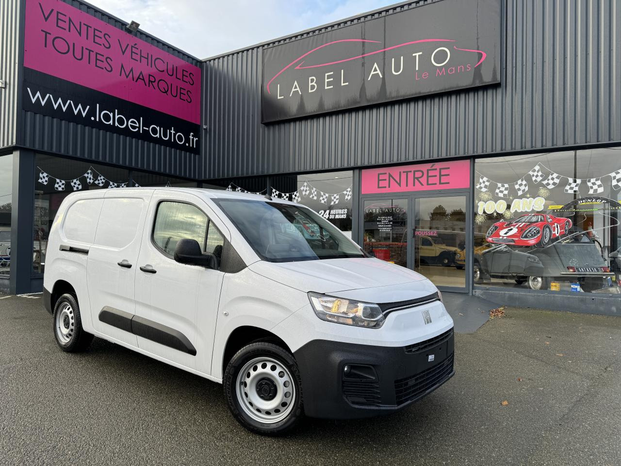 FIAT Doblo XL 950KG 1.5 BlueHDi S&S - 130 - BV EAT8 III FOURGON Fourgon XL PHASE 2 - Furgon: obrázok 1 FIAT Doblo XL 950KG 1.5 BlueHDi S&S - 130 - BV EAT8 III FOURGON Fourgon XL PHASE 2 - Furgon: obrázok 1