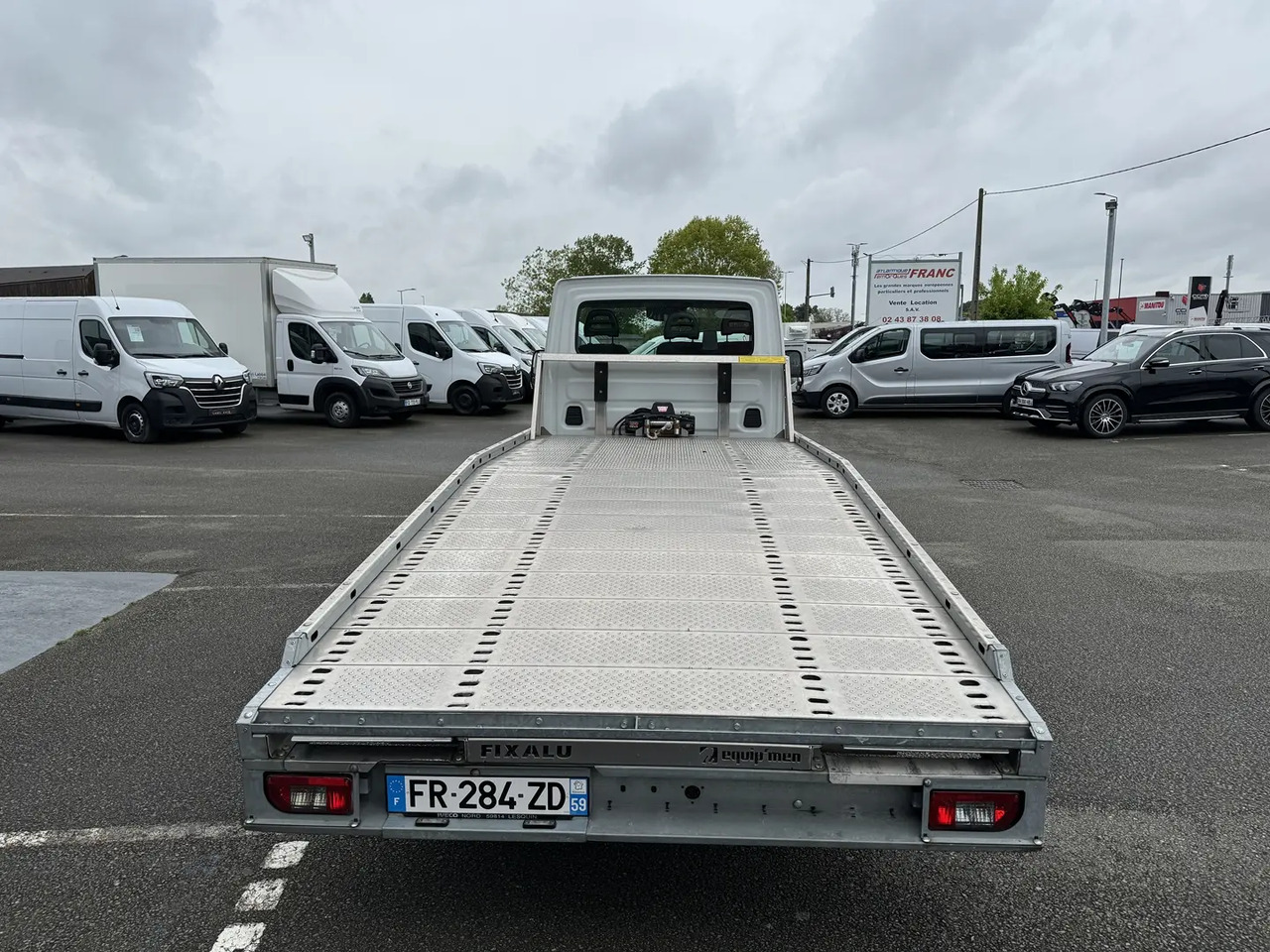 Iveco Daily 35C16H3.0 EMPATTEMENT 4100 - Odťahovy voz: obrázok 3 Iveco Daily 35C16H3.0 EMPATTEMENT 4100 - Odťahovy voz: obrázok 3