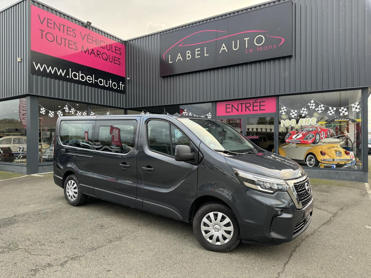 Nissan NV300 N-Connecta 3.0t L2H1 2.0 dCi - 150 - Stop/Start COMBI Combi L2H1 PHASE 2 - Automobil: obrázok 3 Nissan NV300 N-Connecta 3.0t L2H1 2.0 dCi - 150 - Stop/Start COMBI Combi L2H1 PHASE 2 - Automobil: obrázok 3