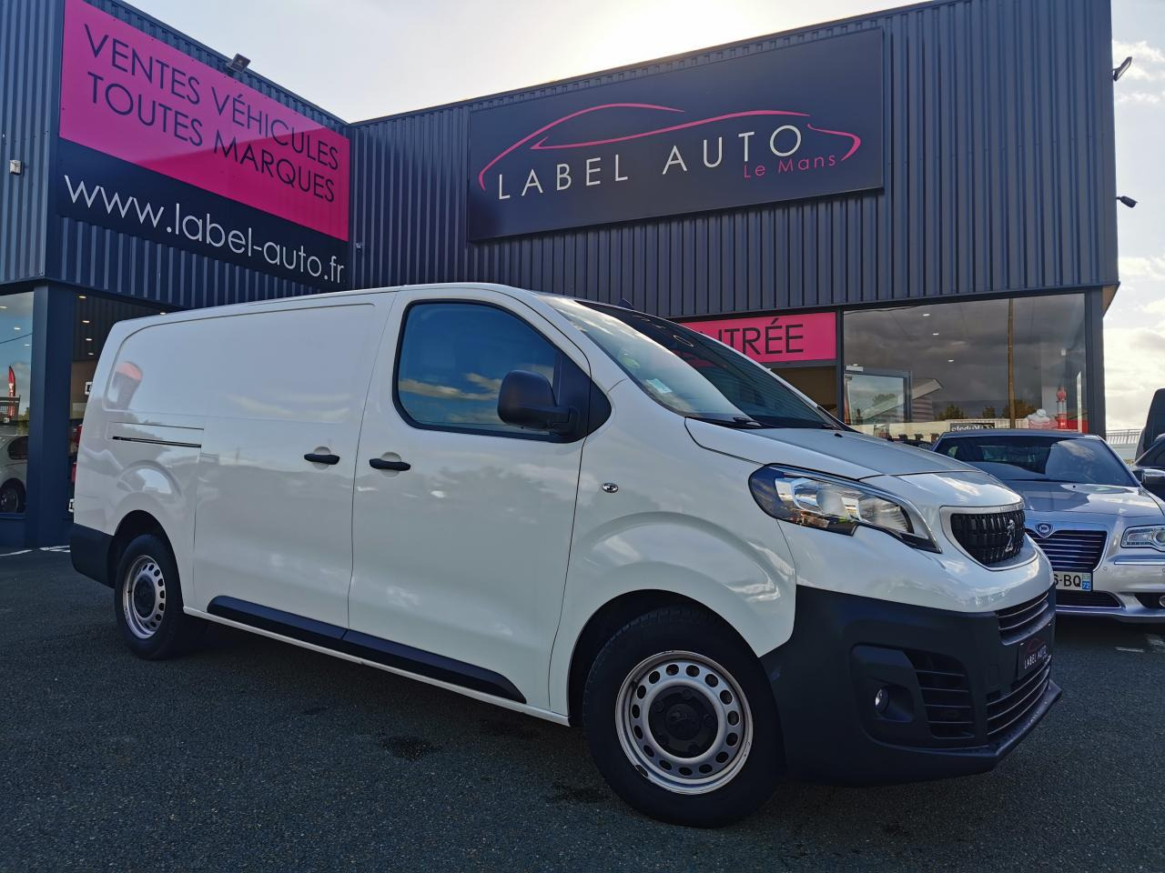 PEUGEOT EXPERT LONG 2.0 HDI 145CH ASPHALT - Furgon: obrázok 1 PEUGEOT EXPERT LONG 2.0 HDI 145CH ASPHALT - Furgon: obrázok 1