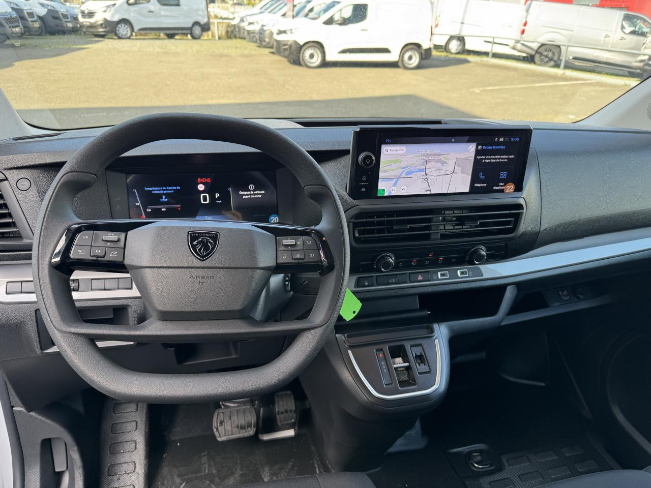 PEUGEOT Expert M 2.0 BlueHDi - 145 S&S - BV EAT8 III FOURGON Fourgon PHASE 2 - Furgon: obrázok 4 PEUGEOT Expert M 2.0 BlueHDi - 145 S&S - BV EAT8 III FOURGON Fourgon PHASE 2 - Furgon: obrázok 4