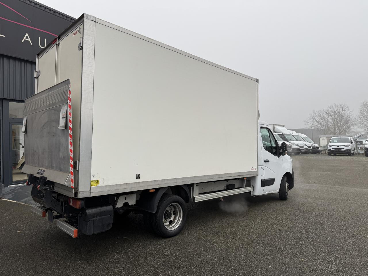 Dodávka skriňová nadstavba RENAULT MASTER 3T5 CAISSE 20M3 HAYON 2.3 DCI 145CH GRAND CONFORT: obrázok 7