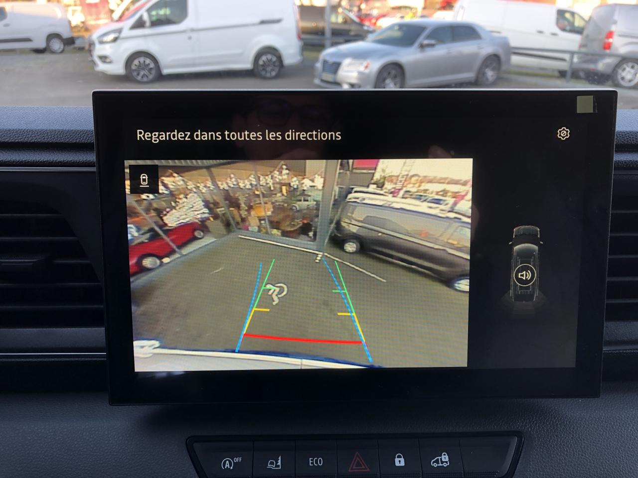 Nový Furgon RENAULT Master Extra 3t5 L3H2 2.0 Blue dCi - BVA 170 2025 IV FOURGON Fourgon L3H2 Traction: obrázok 11 Nový Furgon RENAULT Master Extra 3t5 L3H2 2.0 Blue dCi - BVA 170 2025 IV FOURGON Fourgon L3H2 Traction: obrázok 11