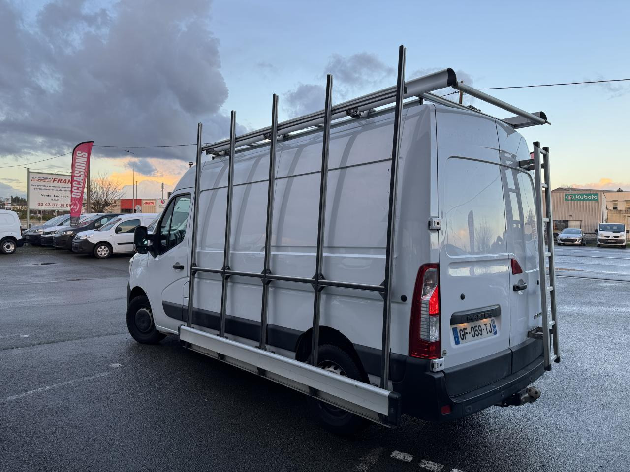 Furgon RENAULT Master Grand Confort F3300 L2H2 2.3 Blue dCi - 150 CH PORTE VERRE: obrázok 7 Furgon RENAULT Master Grand Confort F3300 L2H2 2.3 Blue dCi - 150 CH PORTE VERRE: obrázok 7