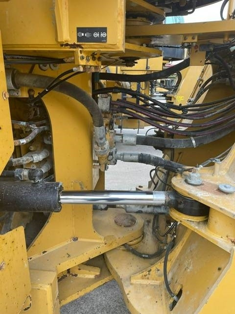 CAT 980 M - Kolesový nakladač: obrázok 4 CAT 980 M - Kolesový nakladač: obrázok 4