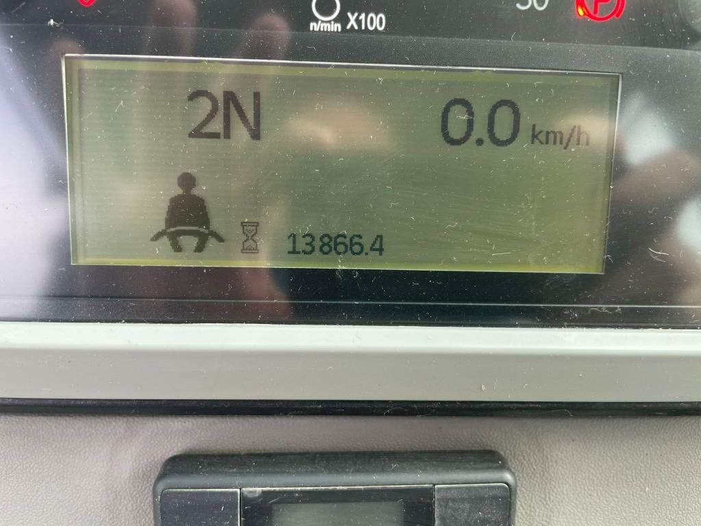 Leasing CAT 980 M  CAT 980 M: obrázok 18