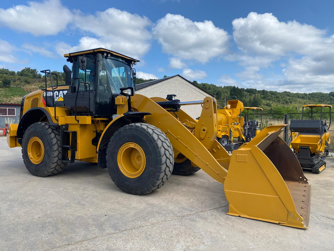 CATERPILLAR 950 M - Kolesový nakladač: obrázok 2 CATERPILLAR 950 M - Kolesový nakladač: obrázok 2