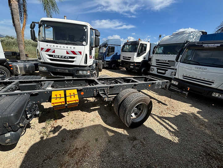 Iveco Eurocargo 120e22 - Podvozek s kabinou: obrázok 3 Iveco Eurocargo 120e22 - Podvozek s kabinou: obrázok 3