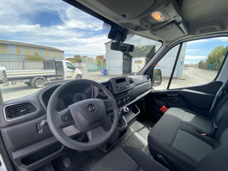 OPEL MOVANO 145 CV 20M3 HAYON - Dodávka skriňová nadstavba: obrázok 2 OPEL MOVANO 145 CV 20M3 HAYON - Dodávka skriňová nadstavba: obrázok 2