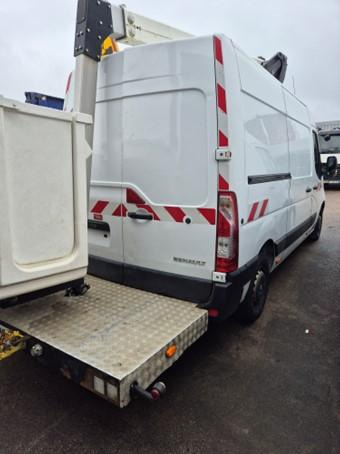 Renault Master Fourgon L2H2 130 cv Nacelle KLUBB K32 - Automobilová plošina: obrázok 2 Renault Master Fourgon L2H2 130 cv Nacelle KLUBB K32 - Automobilová plošina: obrázok 2