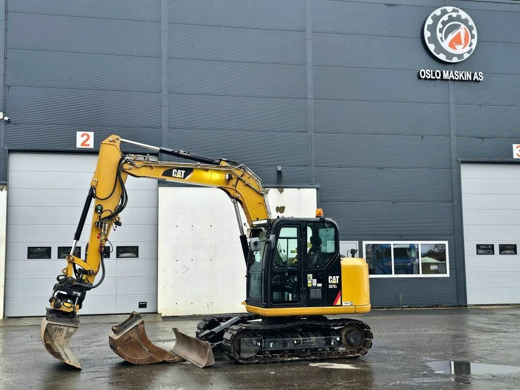CAT 307 E2 - Pásové rýpadlo: obrázok 2 CAT 307 E2 - Pásové rýpadlo: obrázok 2