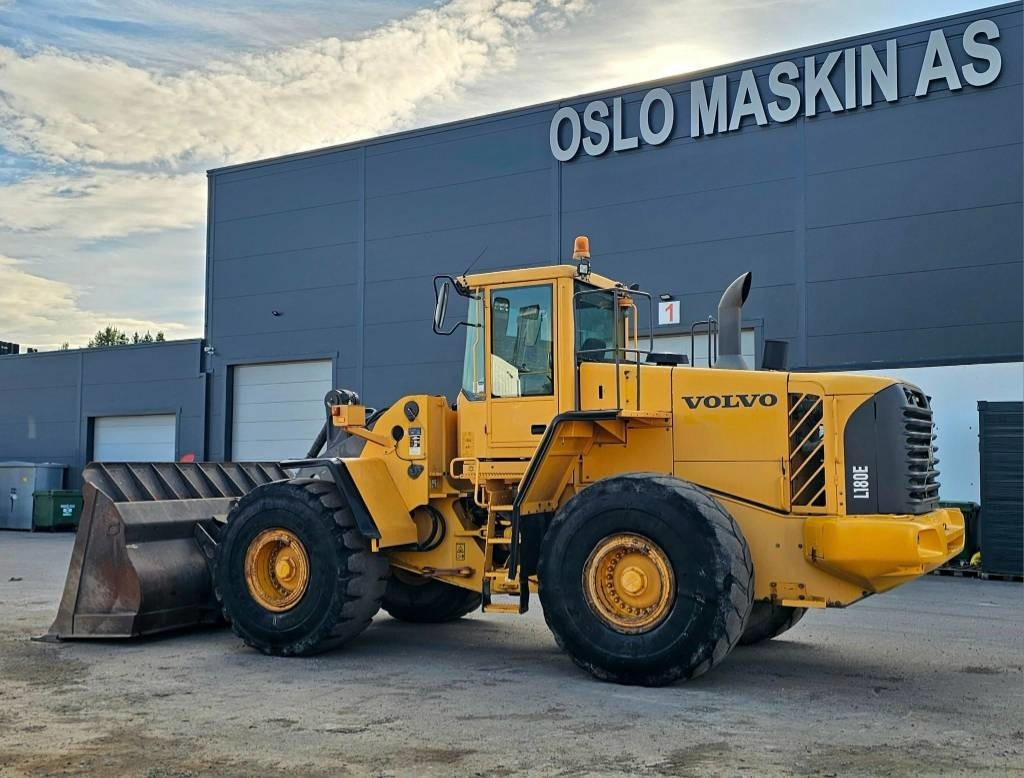 Volvo L 180 E - Kolesový nakladač: obrázok 4 Volvo L 180 E - Kolesový nakladač: obrázok 4