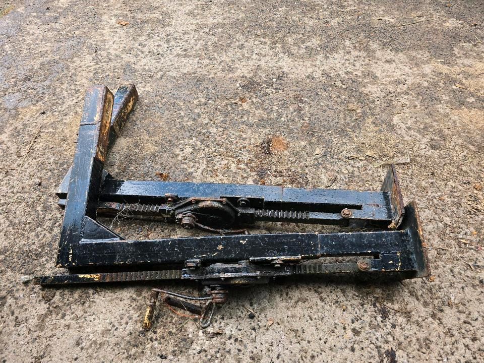 2x Stützen Winde für Salzstreuer Container Wohnkabine Schmidt Epoke Gmeiner Salzsilo Streuautomat Winterdienst - Naviják: obrázok 1 2x Stützen Winde für Salzstreuer Container Wohnkabine Schmidt Epoke Gmeiner Salzsilo Streuautomat Winterdienst - Naviják: obrázok 1