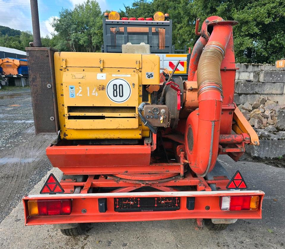 Dücker HM 760 Holzhacker Holzhäcksler Holzhackschnitzler Hacker Häcksler Hatz Diesel 4L40C - Drtič konárov: obrázok 2 Dücker HM 760 Holzhacker Holzhäcksler Holzhackschnitzler Hacker Häcksler Hatz Diesel 4L40C - Drtič konárov: obrázok 2