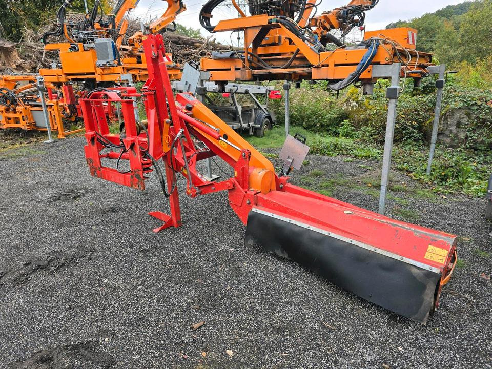 Stranový mulčovač Dücker SMT 15R2 Seitenmulcher Bankettmulcher Mähausleger Böschungsmulcher Böschungsmäher Mulchgerät Mulcher Dücker: obrázok 9