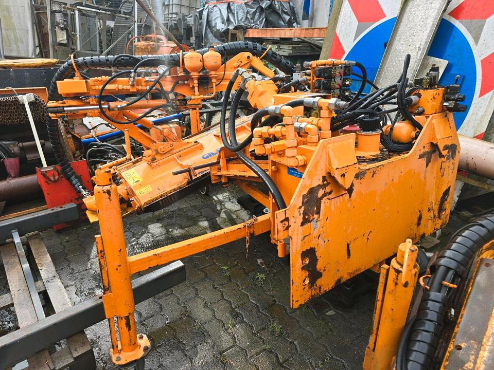 Gilbers GM 12 RL Randstreifenmäher Böschungsmulcher Böschungsmäher Seitenmulcher Mähausleger Dücker Mulag - Stranový mulčovač: obrázok 2 Gilbers GM 12 RL Randstreifenmäher Böschungsmulcher Böschungsmäher Seitenmulcher Mähausleger Dücker Mulag - Stranový mulčovač: obrázok 2