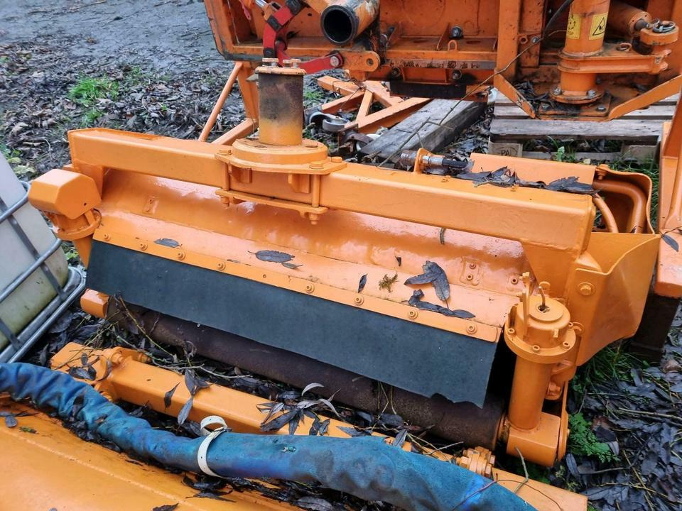 Gilbers Mulchkopf Mähkorb Mähkopf 120cm Mulag Mähausleger Böschun - Mulčovač: obrázok 1 Gilbers Mulchkopf Mähkorb Mähkopf 120cm Mulag Mähausleger Böschun - Mulčovač: obrázok 1