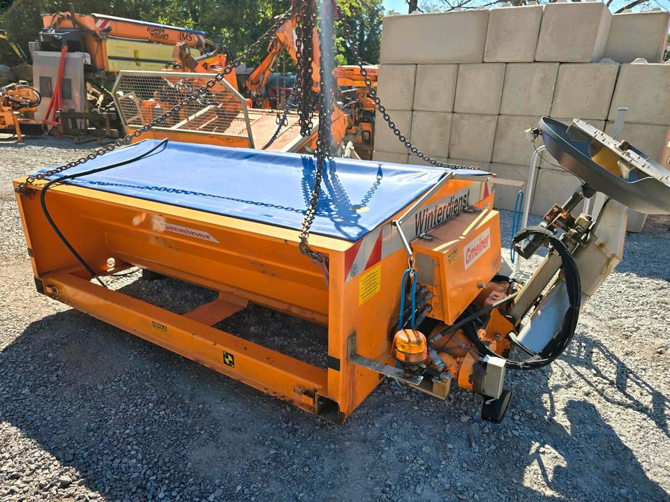 Gmeiner Yeti 1800w Salzstreuer Streuautomat Salzsilo Aufbau für Unimog UGE UGN 405/10 405/12 U318 U 318 423 323 327 427 429 Schmidt Winterdienst - Rozmetač piesku/ Soli: obrázok 1 Gmeiner Yeti 1800w Salzstreuer Streuautomat Salzsilo Aufbau für Unimog UGE UGN 405/10 405/12 U318 U 318 423 323 327 427 429 Schmidt Winterdienst - Rozmetač piesku/ Soli: obrázok 1