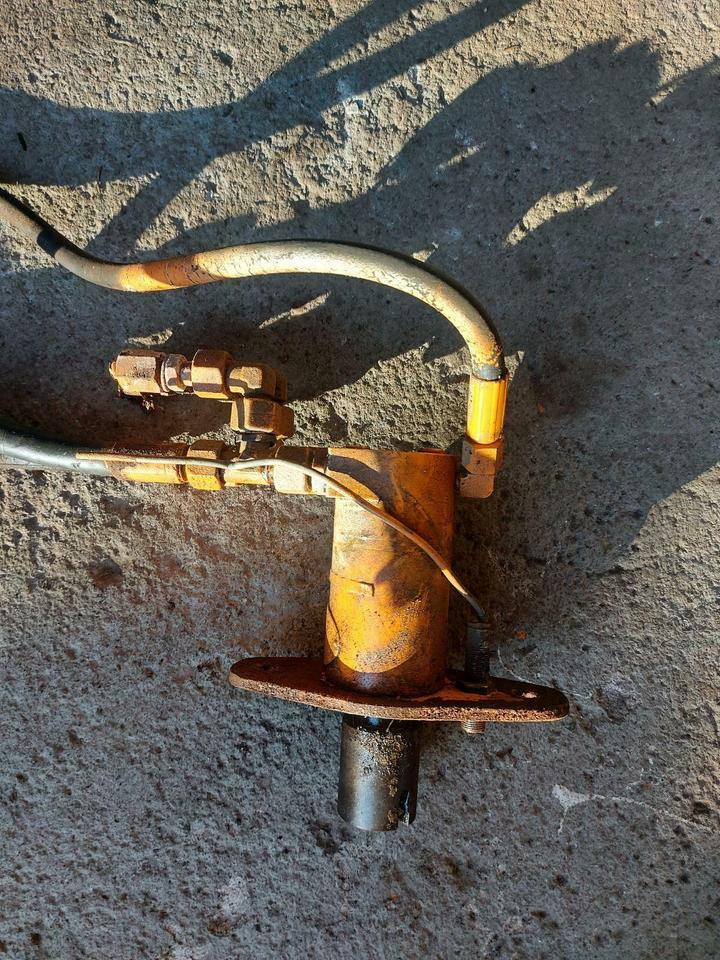 Hydraulikmotor Schmidt DST SST Salzstreuer Winterdienst Unimog - Hydraulický motor pre Komunálne/ Špeciálne stroje: obrázok 3 Hydraulikmotor Schmidt DST SST Salzstreuer Winterdienst Unimog - Hydraulický motor pre Komunálne/ Špeciálne stroje: obrázok 3