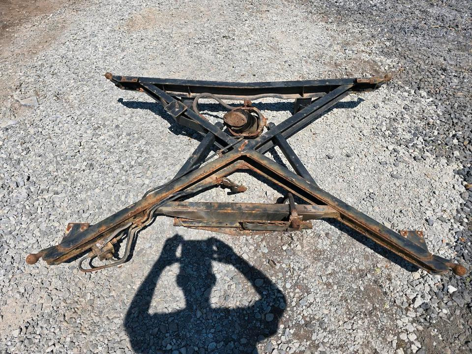 Kipperspinne Unimog 424 427 436 Mercedes Benz Kipperrahmen Kippzylinder Kipperstempel U 1000 1200 1400 1600 1500 1300 2100 - Rám/ Podvozok pre Nákladné auto: obrázok 1 Kipperspinne Unimog 424 427 436 Mercedes Benz Kipperrahmen Kippzylinder Kipperstempel U 1000 1200 1400 1600 1500 1300 2100 - Rám/ Podvozok pre Nákladné auto: obrázok 1