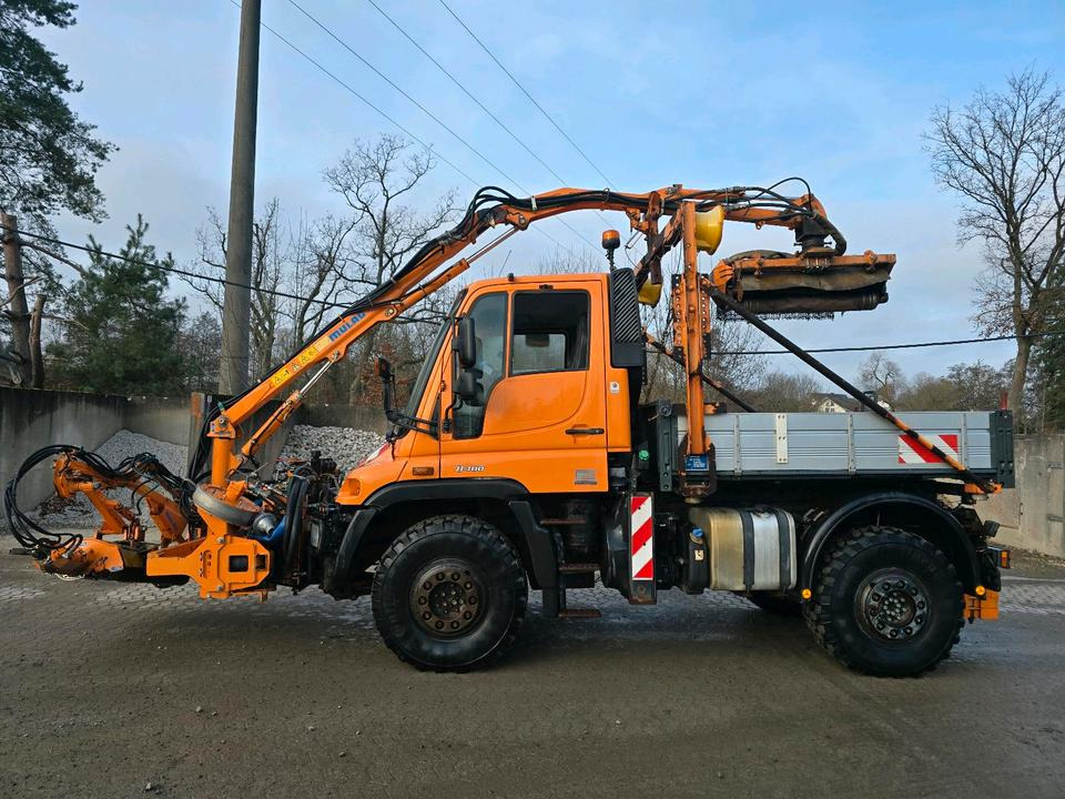Unimog U400 2013 405/10 405/12 NKS-Z-UGN-43K Bluetec 5 Mercedes-Benz UGE UGN Mulag MKM700 Mähausleger Böschungsmäher Böschungsmulcher Küpper-Weisser IMS Salzstreuer - Komunálne/ Špeciálne stroje: obrázok 3 Unimog U400 2013 405/10 405/12 NKS-Z-UGN-43K Bluetec 5 Mercedes-Benz UGE UGN Mulag MKM700 Mähausleger Böschungsmäher Böschungsmulcher Küpper-Weisser IMS Salzstreuer - Komunálne/ Špeciálne stroje: obrázok 3