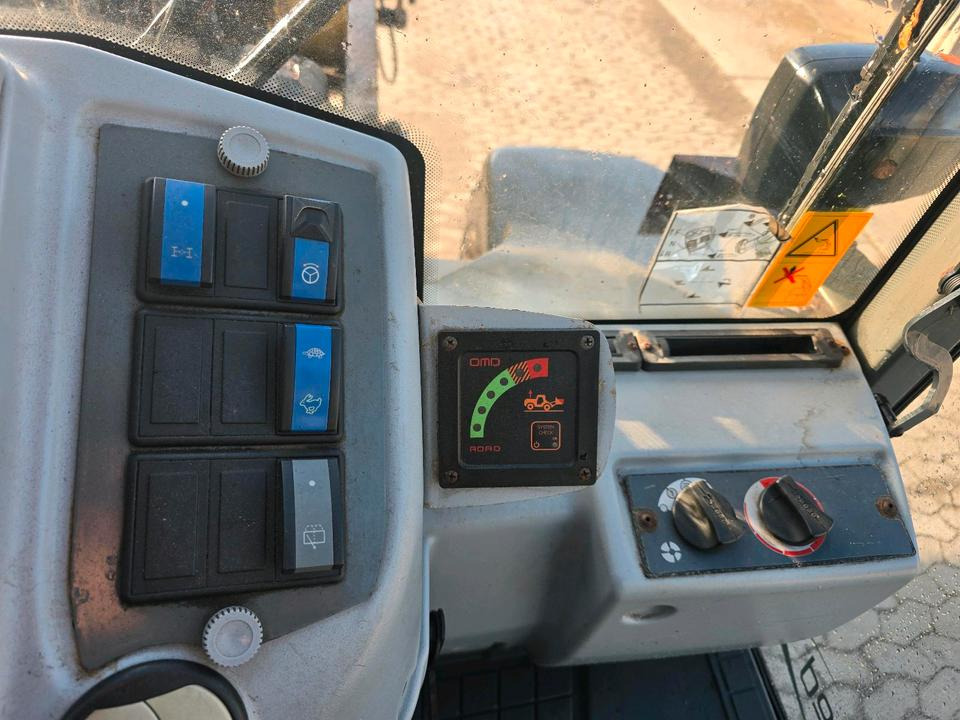 Teleskopický kolesový nakladač Kramer 680T Radlader Ecospeed 35kmh 3586 Stunden Teleskoplader Radteleskoplader Teleskopradlader 580T 480T 680 580 480: obrázok 11