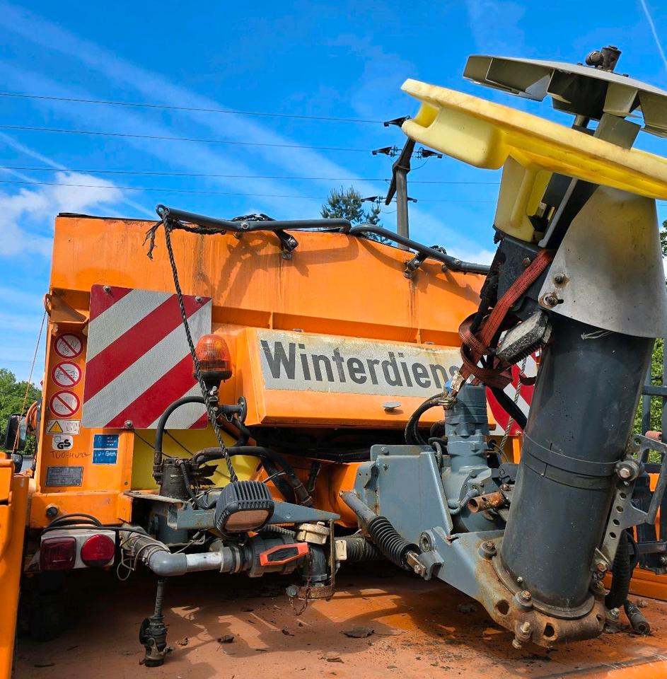 Küpper-Weisser IMS F25040HFS IMSSF 4m3 Salzstreuer für Unimog 405 U 500 527 530 535 Streuautomat Streusilo Mercedes-Benz UGE UGN - Rozmetač piesku/ Soli: obrázok 3 Küpper-Weisser IMS F25040HFS IMSSF 4m3 Salzstreuer für Unimog 405 U 500 527 530 535 Streuautomat Streusilo Mercedes-Benz UGE UGN - Rozmetač piesku/ Soli: obrázok 3