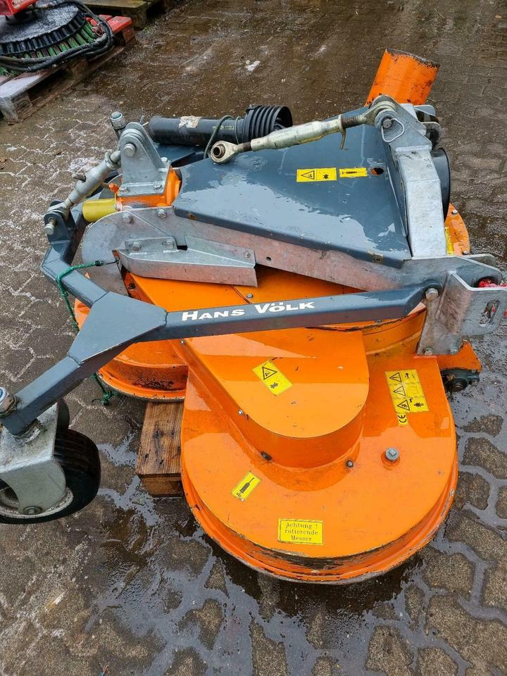 Mauser Mähwerk Mähdeck 150cm Aebi Kubota Iseki Ladog Hansa - Kladivkový mulčovač: obrázok 3 Mauser Mähwerk Mähdeck 150cm Aebi Kubota Iseki Ladog Hansa - Kladivkový mulčovač: obrázok 3