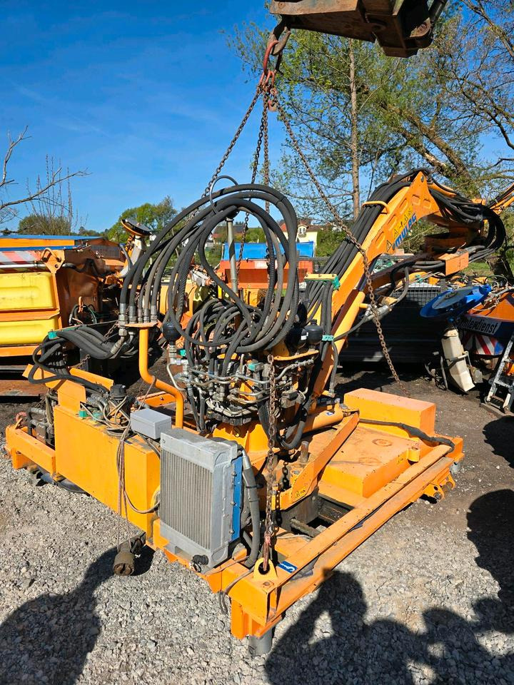 Mulag MHU 800 Mähausleger Böschungsmäher Böschungsmulcher für Unimog 405 U 300 400 500 318 423 427 430 527 535 530 Mercedes-Benz - Priekopové rameno: obrázok 3 Mulag MHU 800 Mähausleger Böschungsmäher Böschungsmulcher für Unimog 405 U 300 400 500 318 423 427 430 527 535 530 Mercedes-Benz - Priekopové rameno: obrázok 3