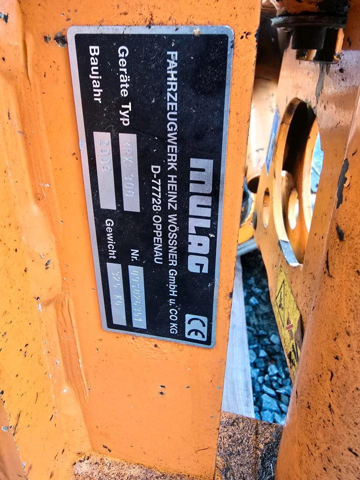 Priekopové rameno Mulag MKM 700 Böschungsmäher Böschungsmulcher FME für Unimog 405 UGE UGN U300 400 500 423 427 430 530 MHU MFK DUA UNA: obrázok 15 Priekopové rameno Mulag MKM 700 Böschungsmäher Böschungsmulcher FME für Unimog 405 UGE UGN U300 400 500 423 427 430 530 MHU MFK DUA UNA: obrázok 15