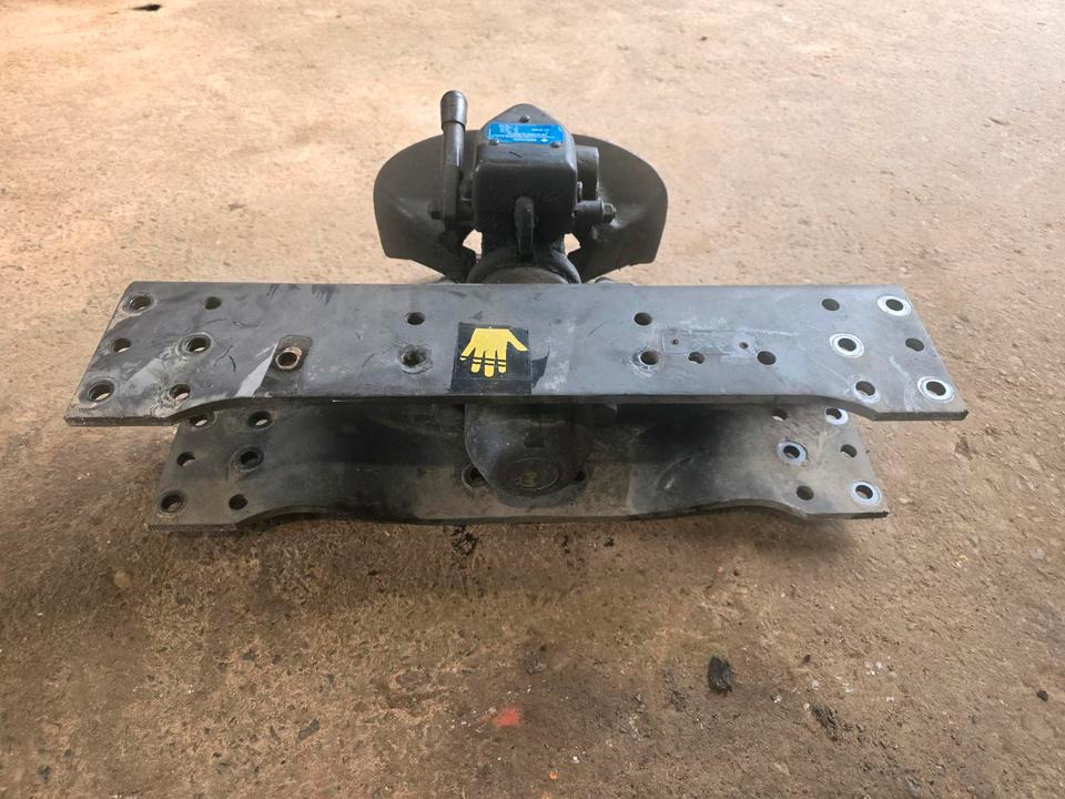 Ringfeder Anhängerkupplung für Unimog U 300 400 500 Anhängermaul Anhängerzugöse Zugmaul Mercedes Benz Zugöse Q36 Q33 Querträger ZGN UGE 405/10 405/12 - Príslušenstvo pre Nákladné auto: obrázok 3 Ringfeder Anhängerkupplung für Unimog U 300 400 500 Anhängermaul Anhängerzugöse Zugmaul Mercedes Benz Zugöse Q36 Q33 Querträger ZGN UGE 405/10 405/12 - Príslušenstvo pre Nákladné auto: obrázok 3