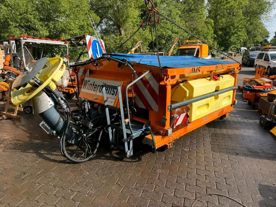 Salzstreuer Küpper-Weisser 2,7m3 IMS IMSSL F25027 HFS für Unimog UGN UGE 424 427 405 U300 U 300 400 500 MERCEDES-BENZ 218 219 318 323 423 427 327 430 429 430 435 Salzsilo Streuautomat Winterdienst - Rozmetač piesku/ Soli: obrázok 1 Salzstreuer Küpper-Weisser 2,7m3 IMS IMSSL F25027 HFS für Unimog UGN UGE 424 427 405 U300 U 300 400 500 MERCEDES-BENZ 218 219 318 323 423 427 327 430 429 430 435 Salzsilo Streuautomat Winterdienst - Rozmetač piesku/ Soli: obrázok 1
